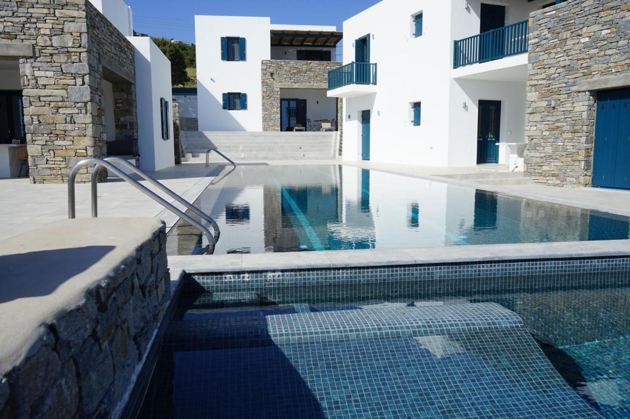 Paros-Memories-Neubau-Villen, Sportpool Aspro Chorio Exterior foto